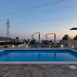 Villa Infinite Joy